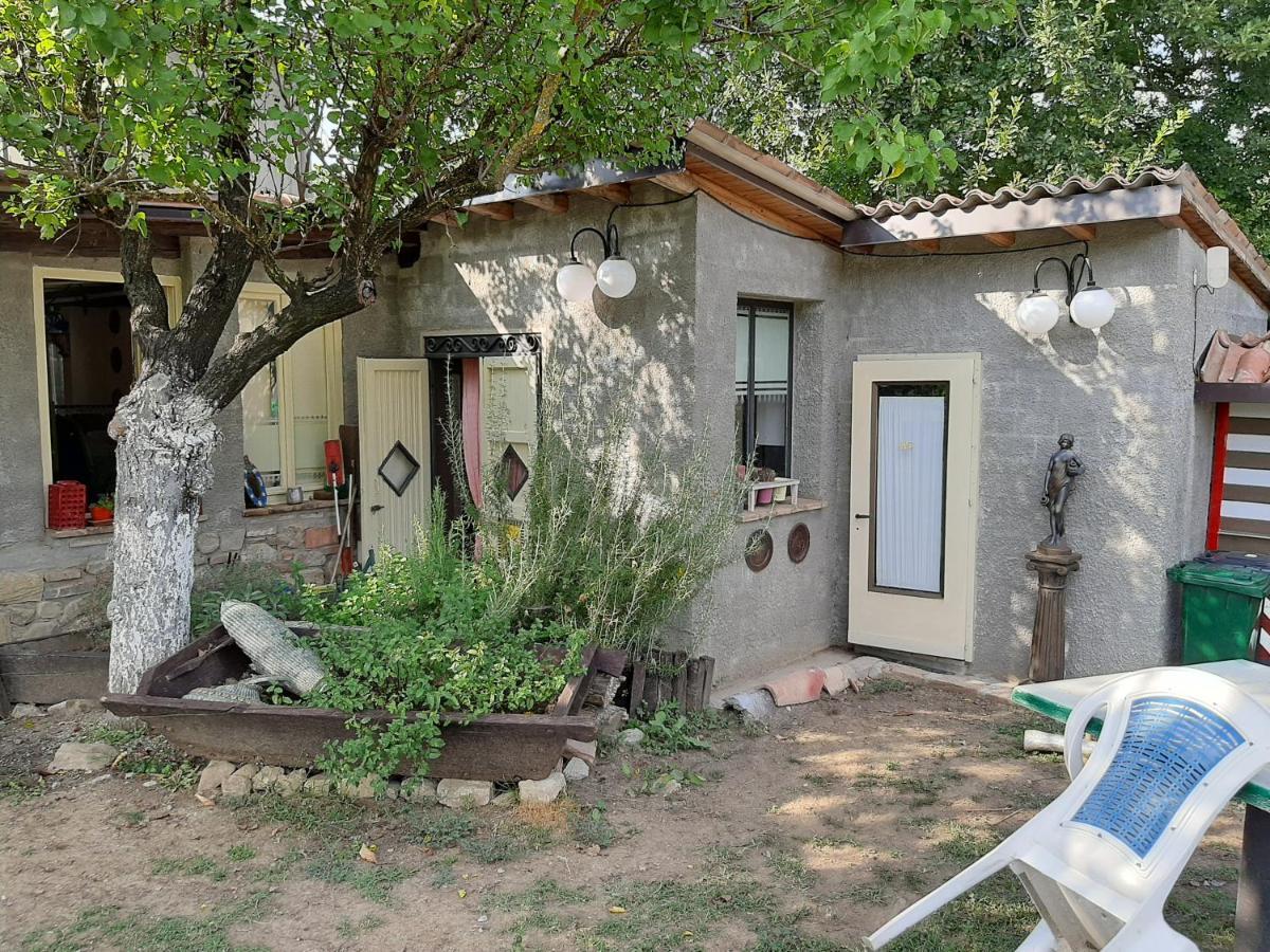 La Baia Dei Lupi Bed and Breakfast Rezzano Exteriör bild